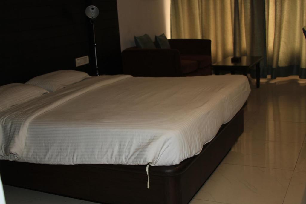 Hotel Saiprakash Hyderabad Phòng bức ảnh